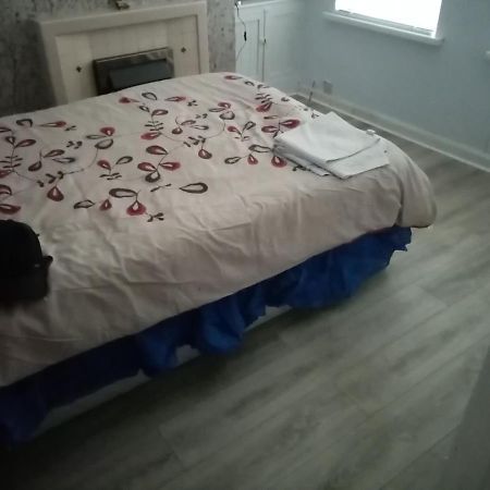 East Belfast Rooms Available Long Or Short Term Accommodation ภายนอก รูปภาพ